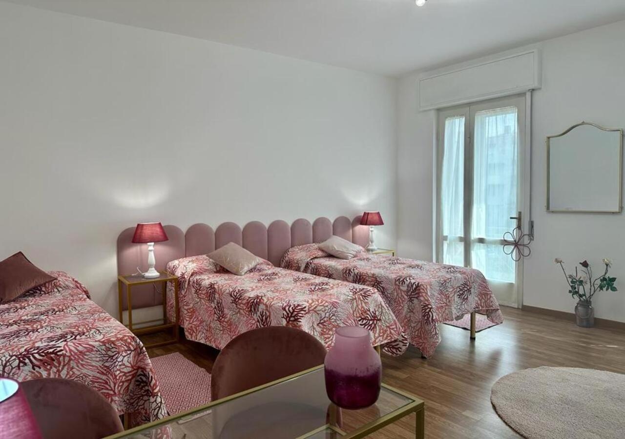 Comfort Accommodation Room Bergamo Buitenkant foto