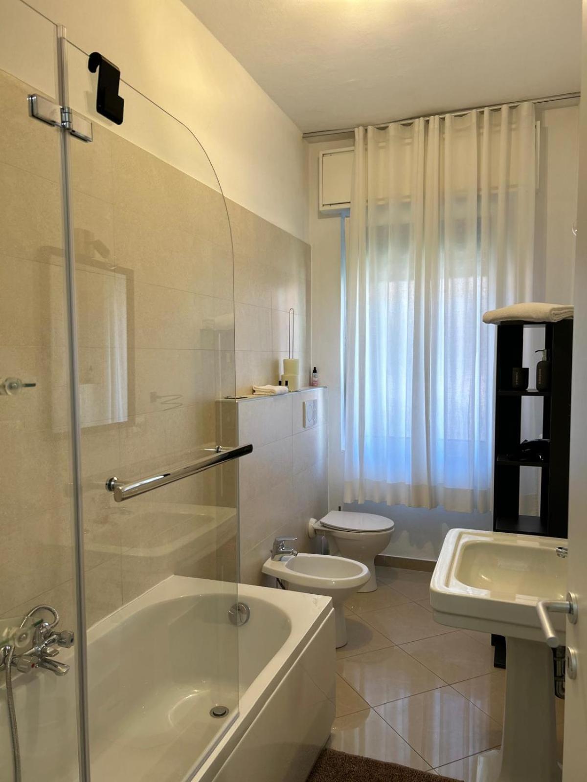 Comfort Accommodation Room Bergamo Buitenkant foto